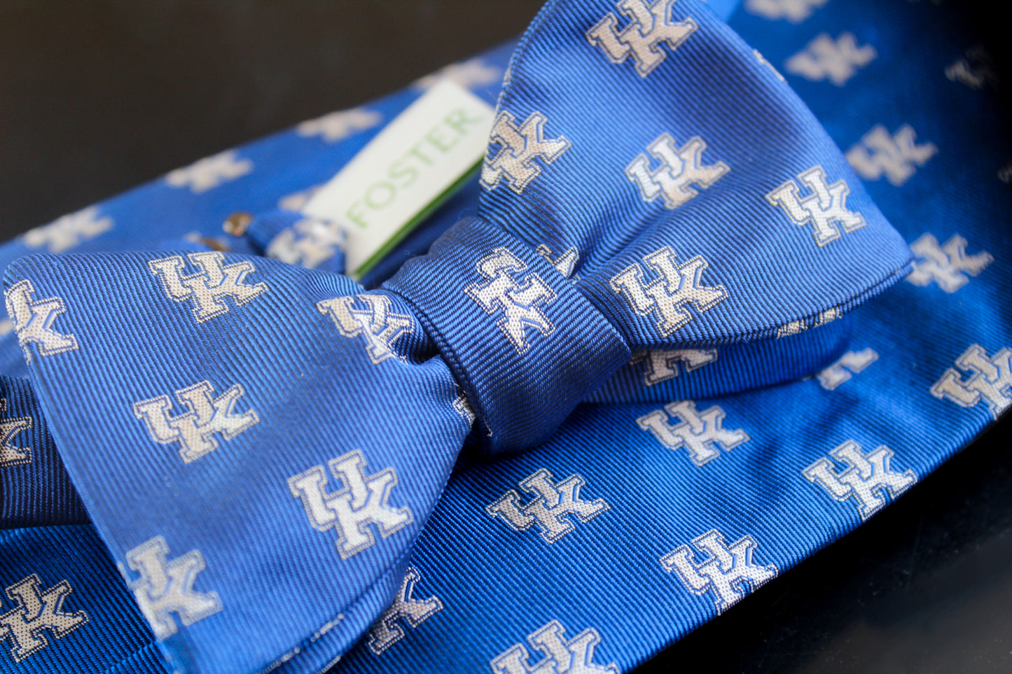 University of Kentucky Cummerbund Set
