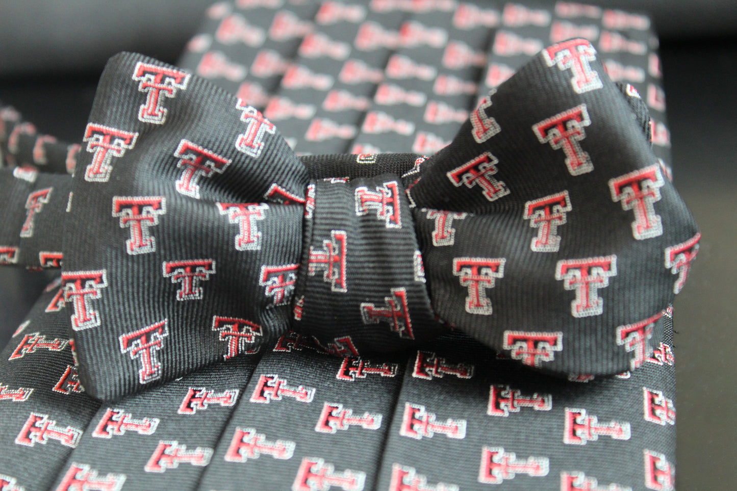 Texas Tech Cummerbund Set