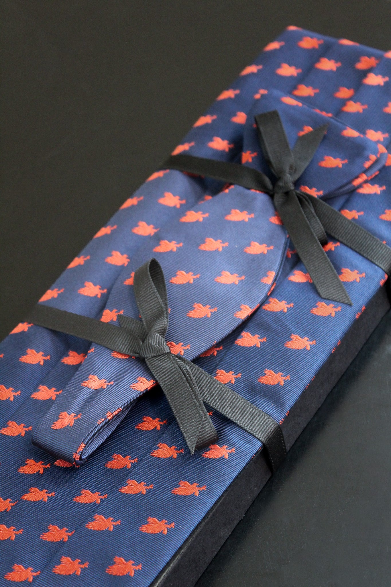 Auburn War Eagle Cummerbund Set