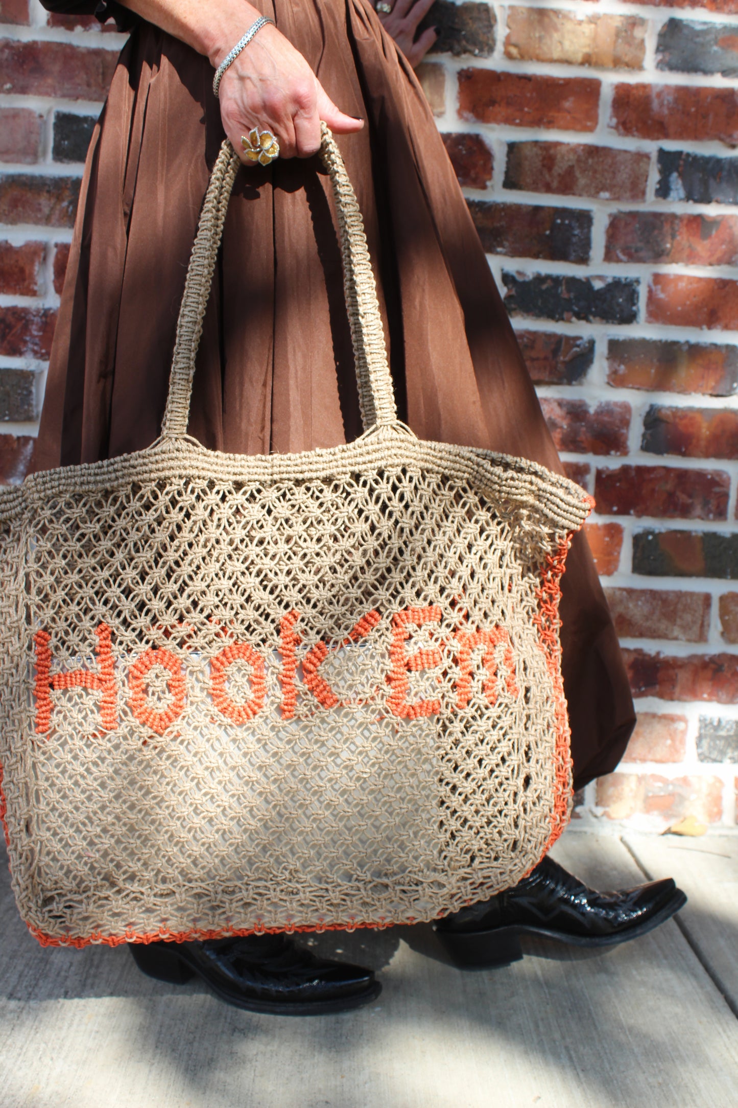 The Hook 'Em Tote