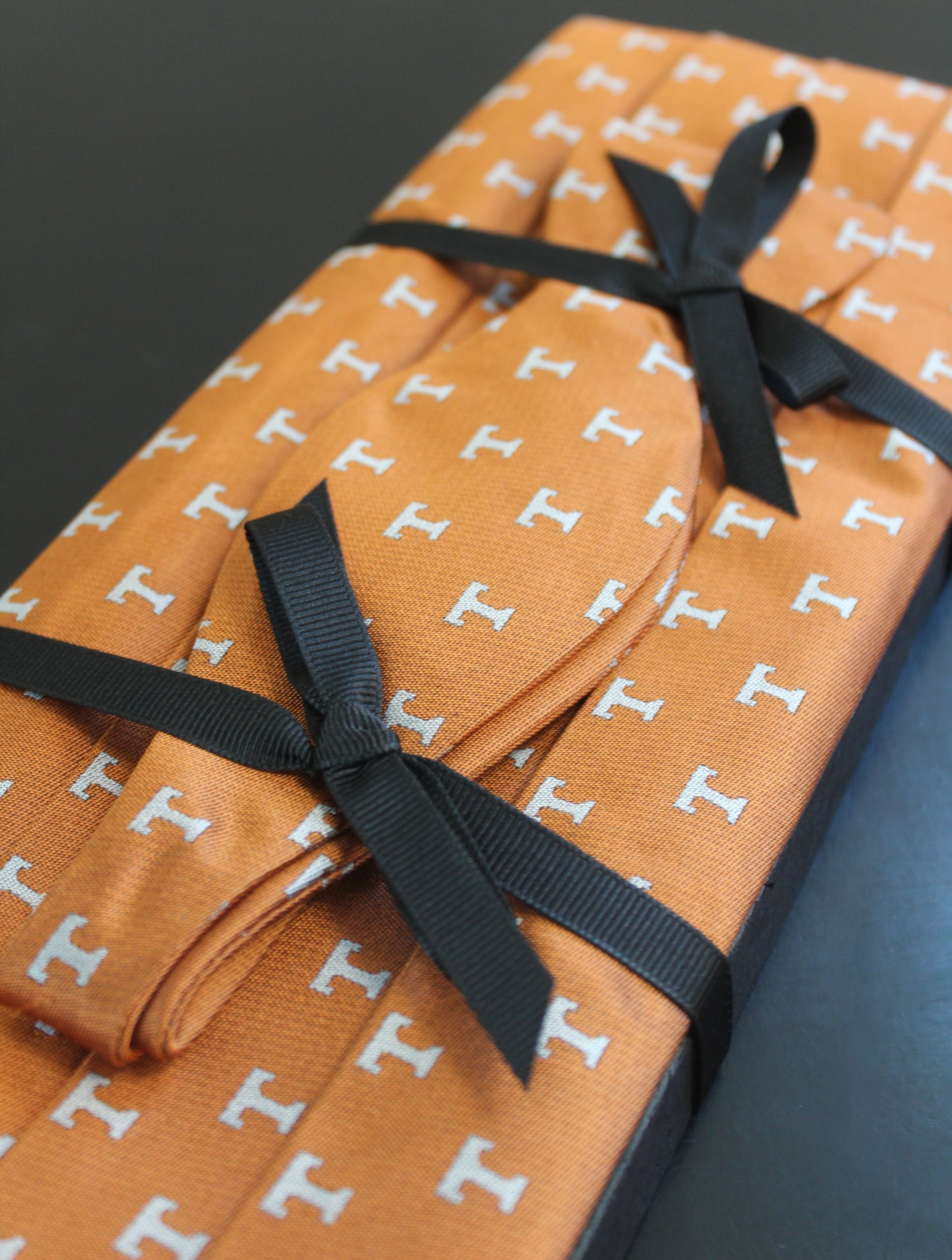 Tennessee Cummerbund Set