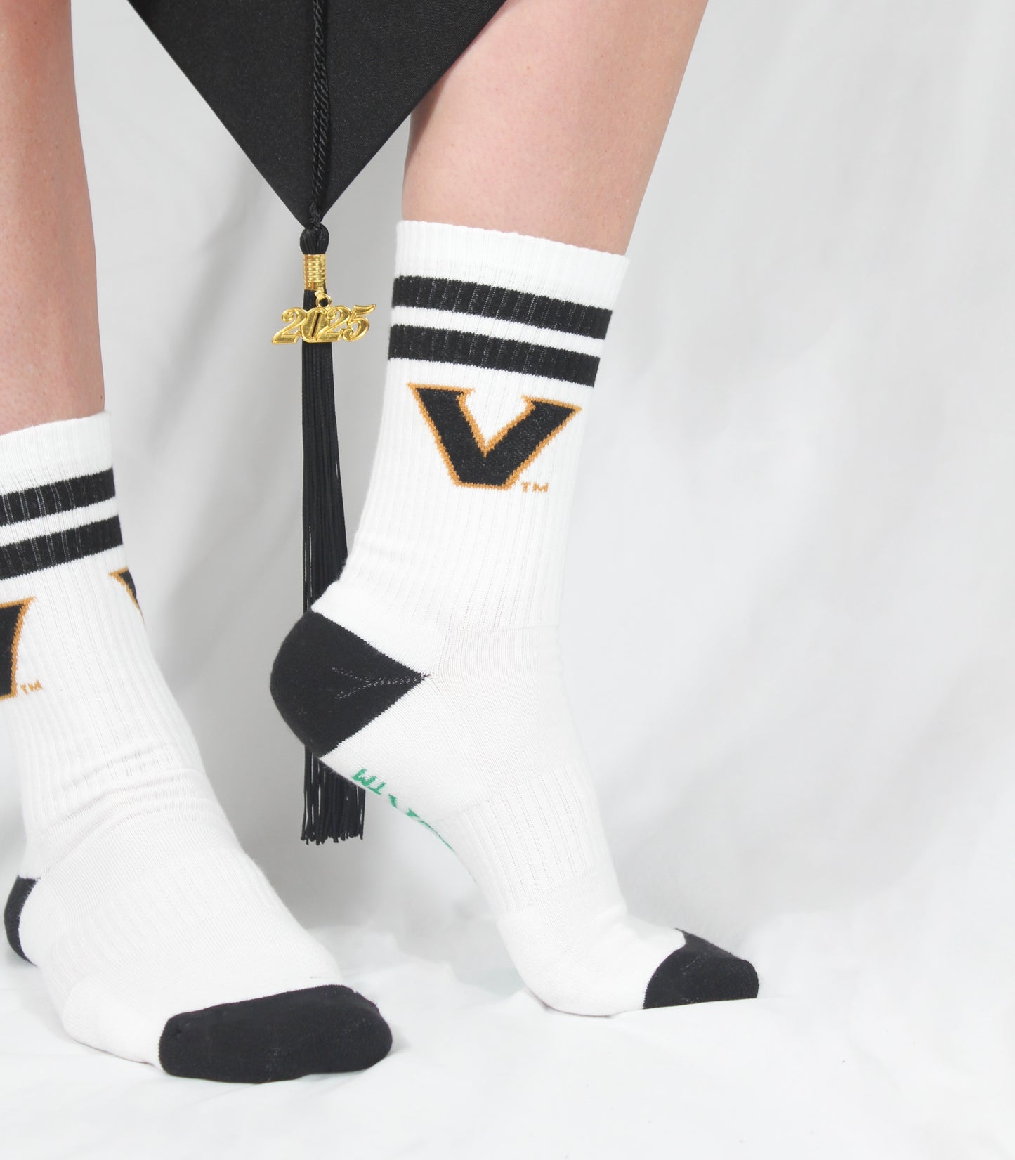 Vanderbilt Collegiate Retro Crew Socks