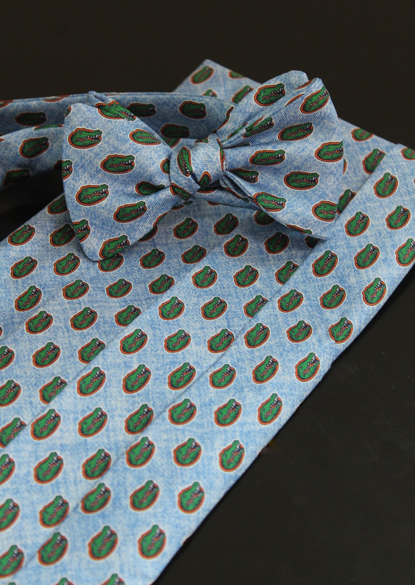 University of Florida Cummerbund Set