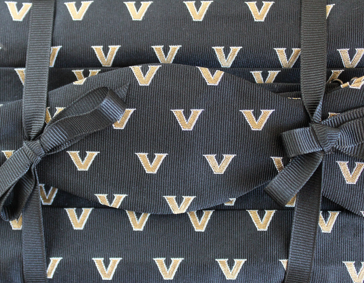 Vanderbilt Cummerbund Set